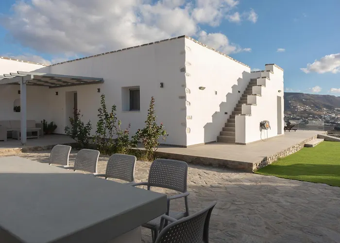 Jessy 150m² With Full Privacy Villa Páros