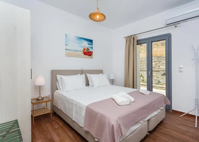 ヴィラ Jessy 150m² With Full Privacy パロス島