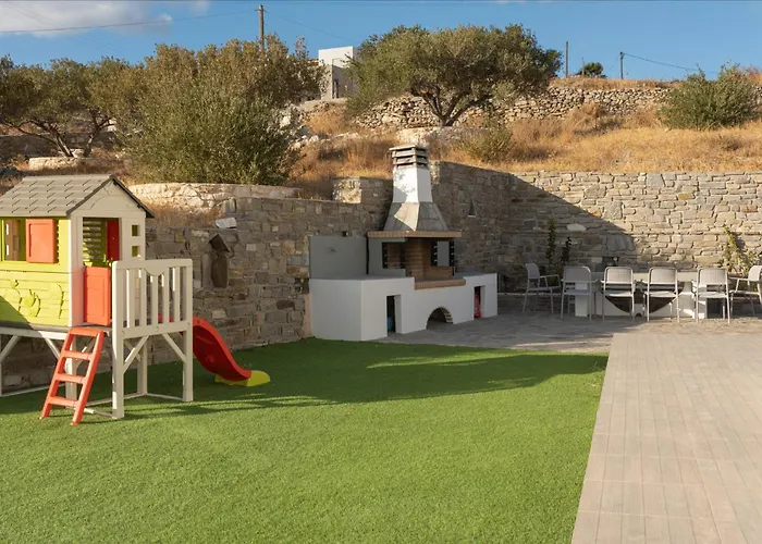 Jessy 150m² With Full Privacy * パロス島